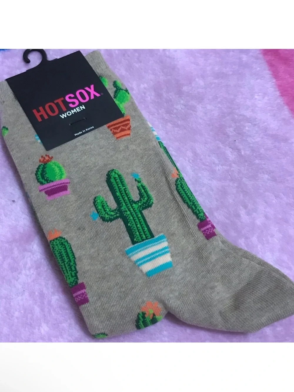 6 Hot Sox Women's Assorted Crew Socks - Pink, Blue, Gray, Peach